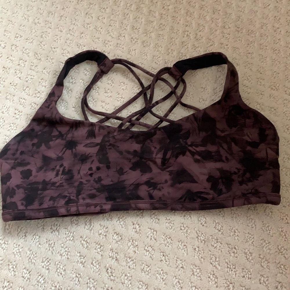 Lulu sports bra